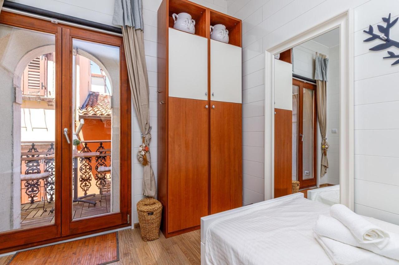Two Bedroom Apartment La Mer Porec Bagian luar foto